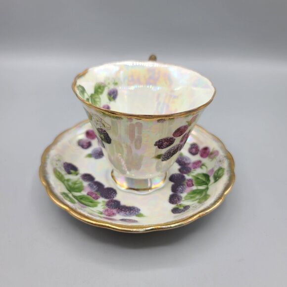 Vintage 1950's Tea Cup & Saucer Blackberry Design Ucagco June Iridescent - Picture 7 of 15